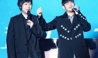 五月天主唱阿信发声